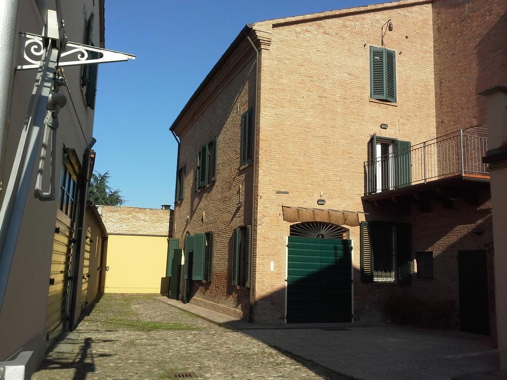 Le Stanze Sul Po Ferrara Exterior foto