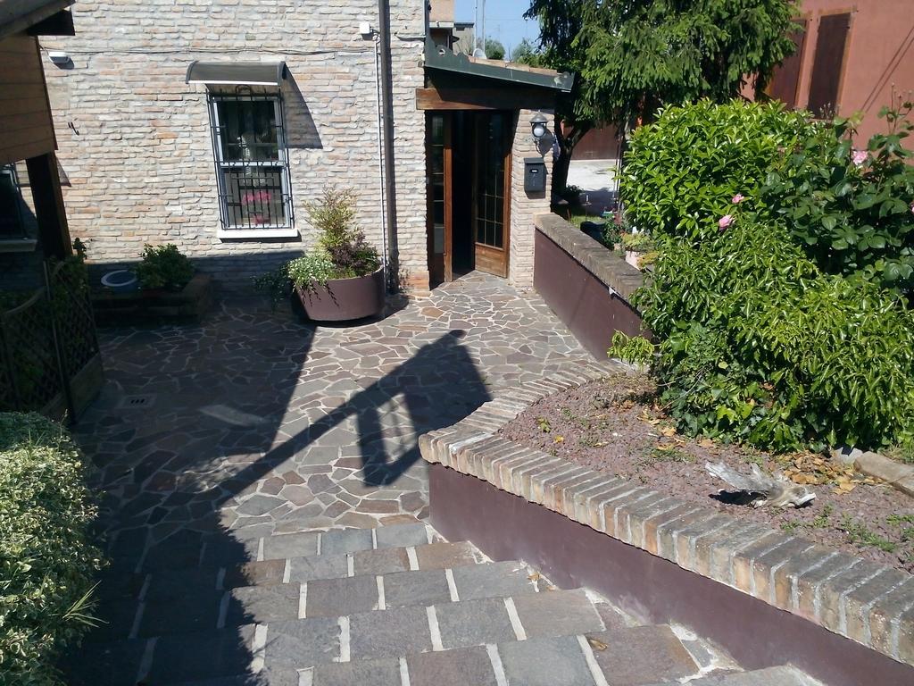 Le Stanze Sul Po Ferrara Exterior foto